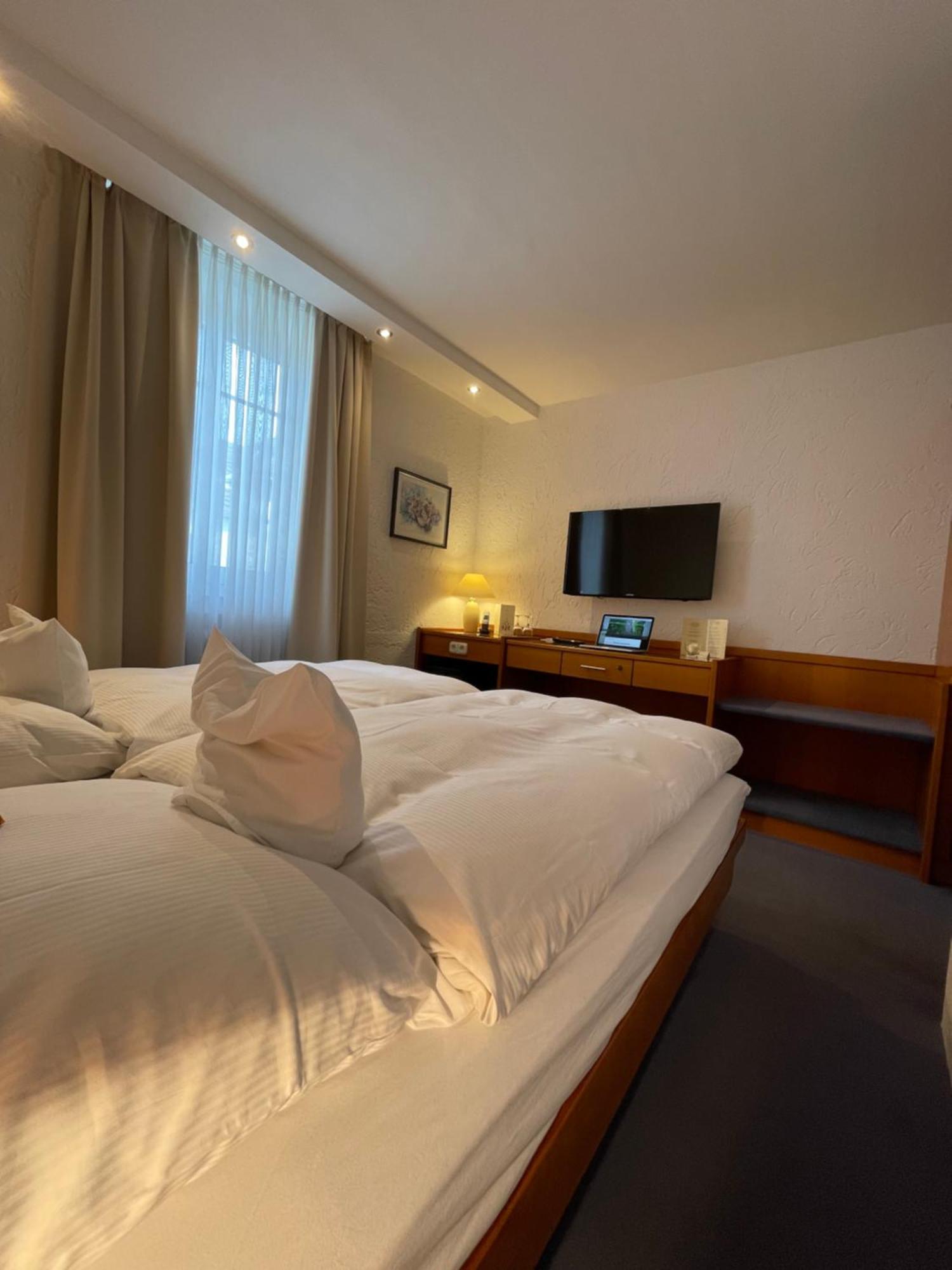 Hotel Lindenhof Monchengladbach Ngoại thất bức ảnh